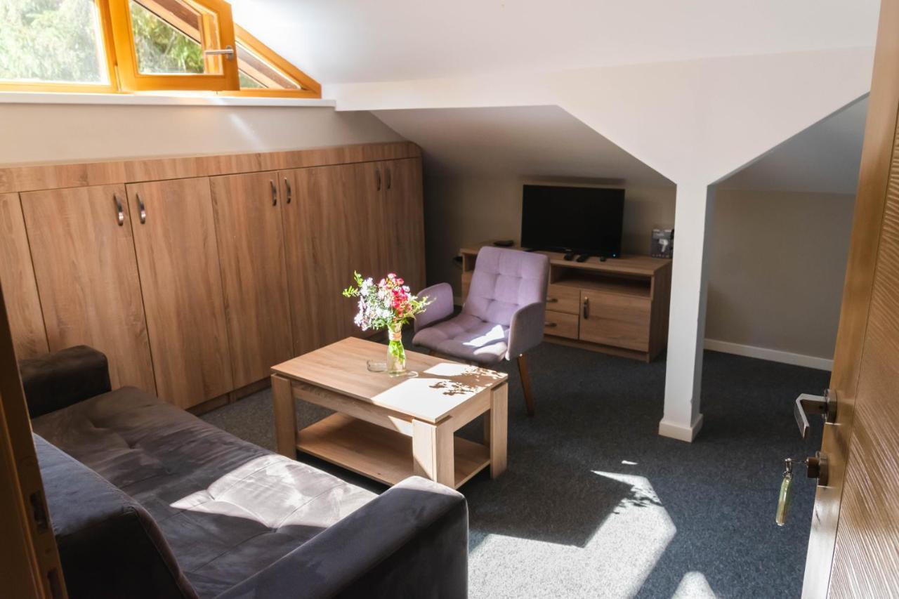 Apartamento Anin Dvor Sekovici Exterior foto