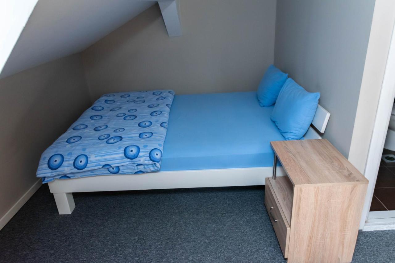 Apartamento Anin Dvor Sekovici Exterior foto